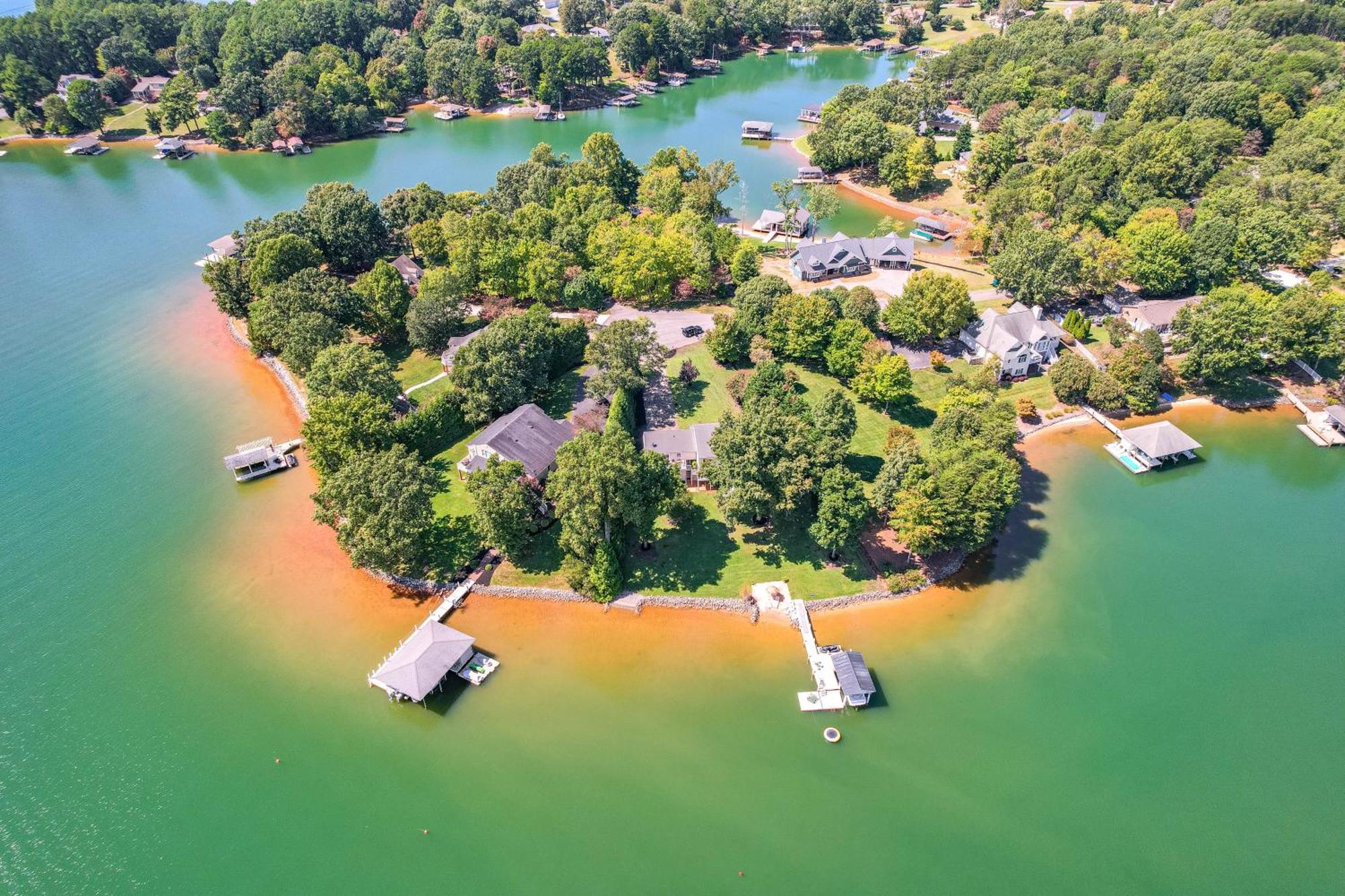Smith Mountain Lake Retreat With Private Beach! Huddleston 외부 사진